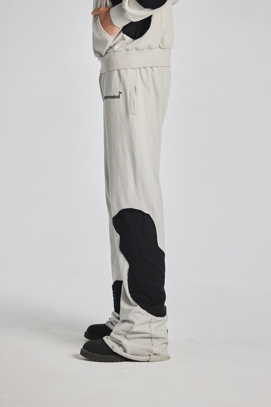 "NUIT VAGUE" GREY SWEATPANTS