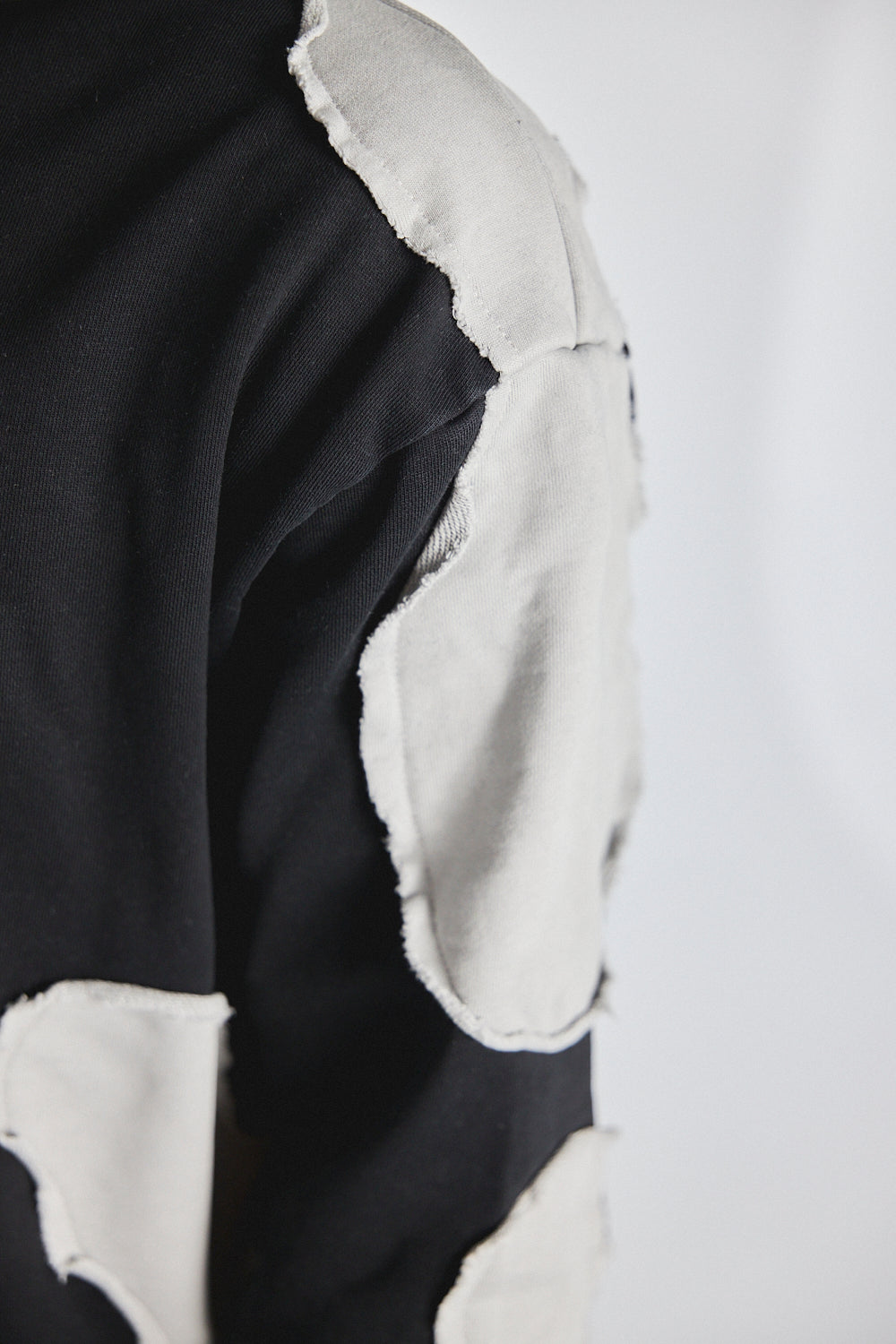 "NUIT VAGUE" BLACK HOODIE